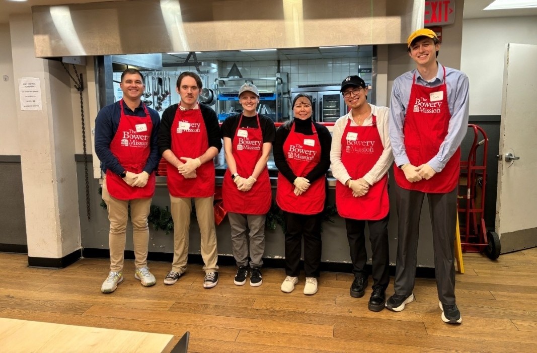 Bowery Mission volunteers